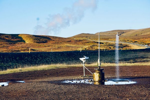 大间歇泉 Geysir