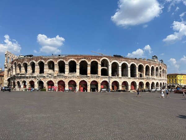 维罗纳圆形竞技场 Verona Arena