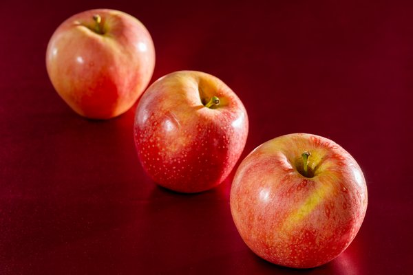 不和谐街区 Manzana de la discordia