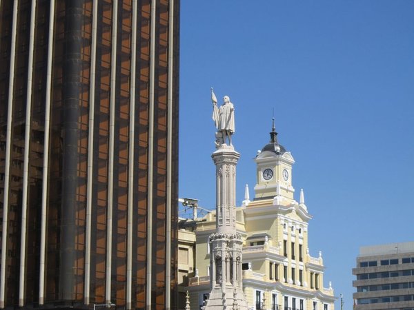 哥伦布纪念碑 Columbus Monument
