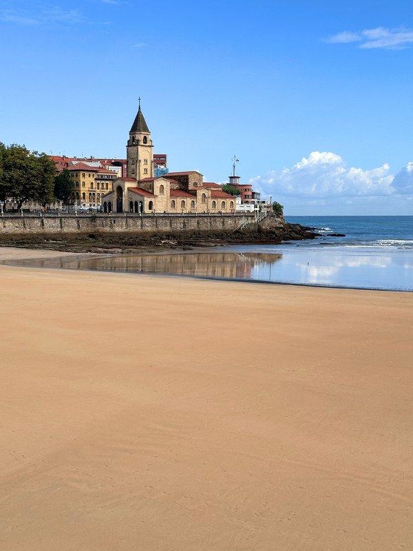 希洪 Gijon