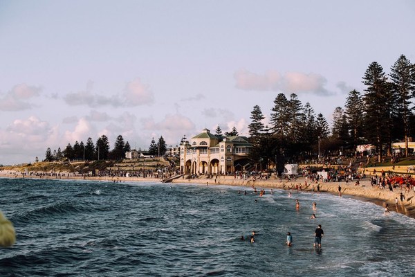 珀斯 Perth