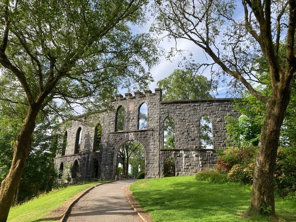 麦凯格纪念塔 McCaig's Tower